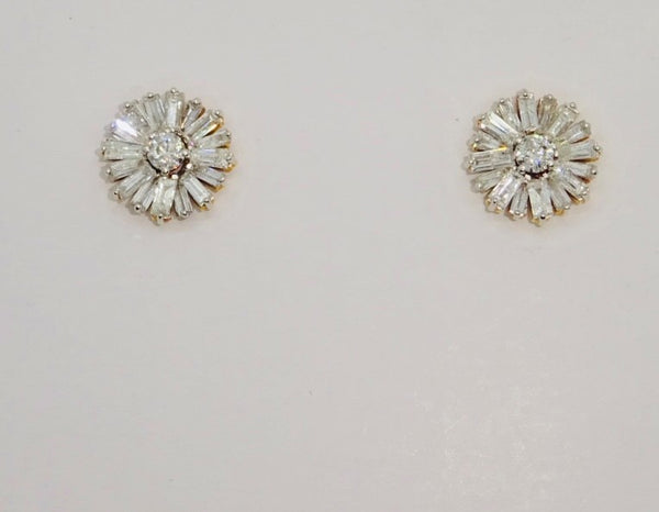 18ct Yellow Gold Baguette Cut Diamond Stud Earring Diamond Weight 2.00ct